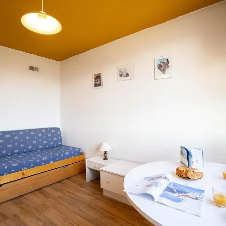 Apartment Vostok Zodiaque-52 By Interhome